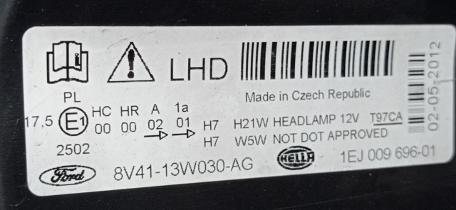 Reflektor lewy Ford Kuga 1 CBV