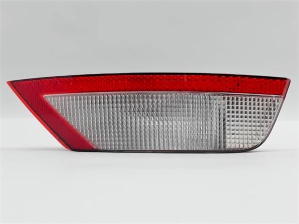 Przednia lampa przeciwmgielna tylna prawa 8V4115K272 FORD