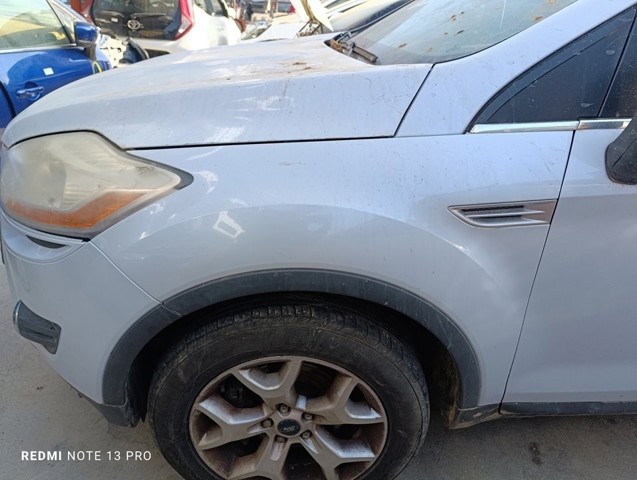 Błotnik przedni lewy 8V4116016AHXWAA FORD