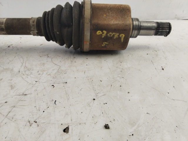 Półoś napędowa przednia lewa 8V413B437AC FORD