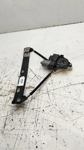 Mechanizm podnoszenia szyby drzwi przednich lewych 8V4837461 VAG
