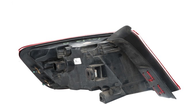 Lampa zespolona tylna prawa zewnętrzna 8V4945096A VAG