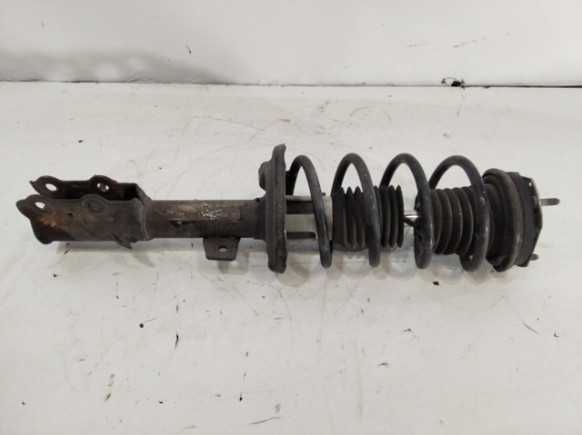 8V5118K001BH Ford