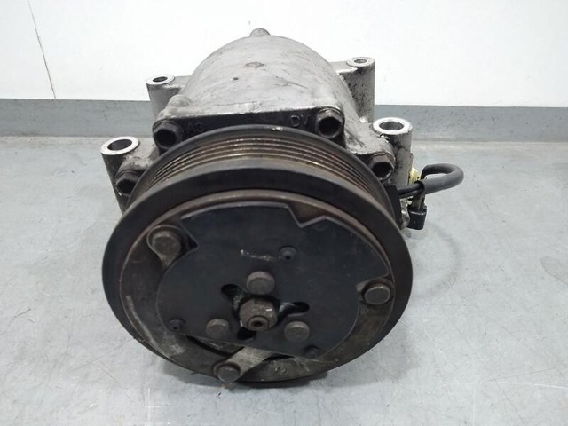 8V5119D629DF Ford