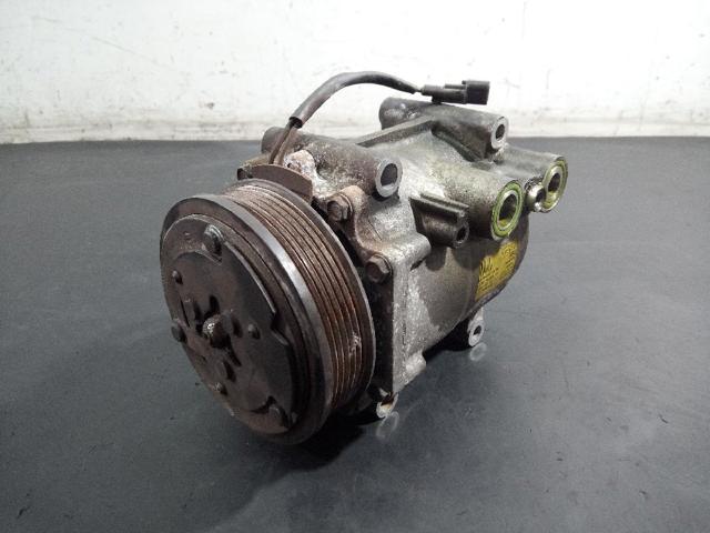 Sprężarka klimatyzacji 8V5119D629DF FORD