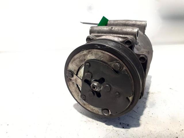8V5119D629DF Ford