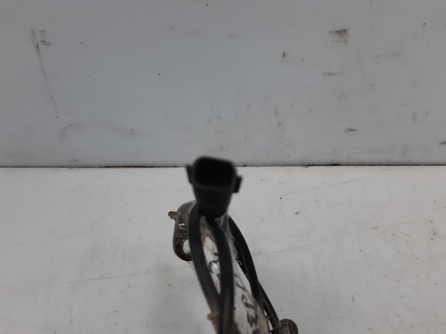 8V512C204CA Ford