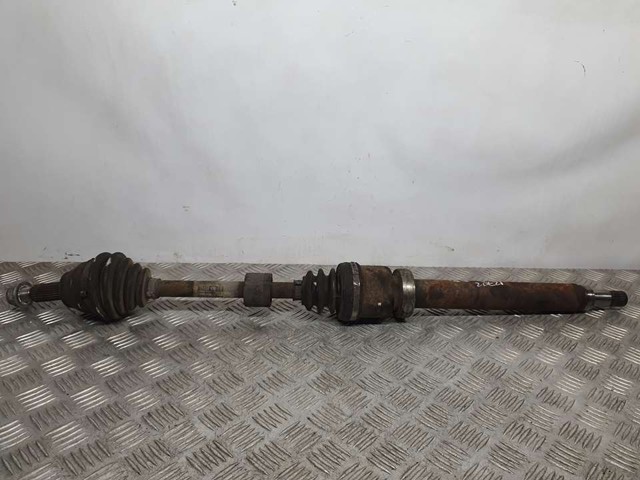 Półoś napędowa przednia prawa 8V513B436HB FORD
