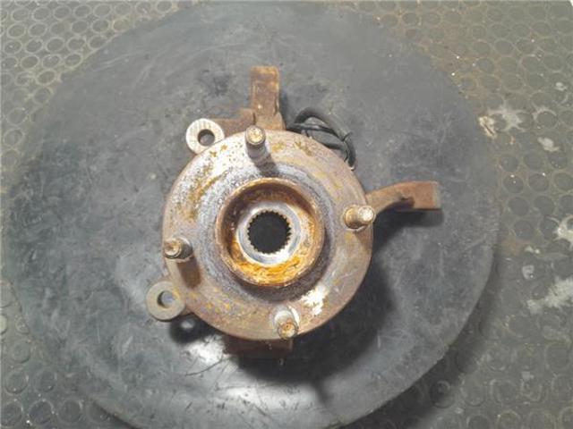 Czop (zwrotnica) przedni lewy 8V513K171DA FORD