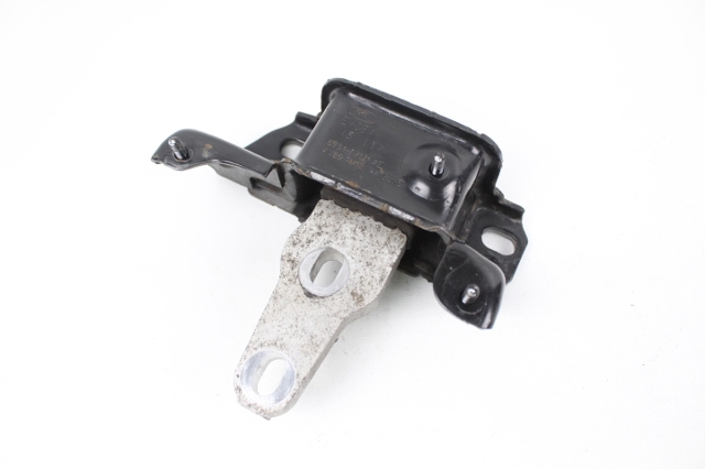 8V517M121AE Ford