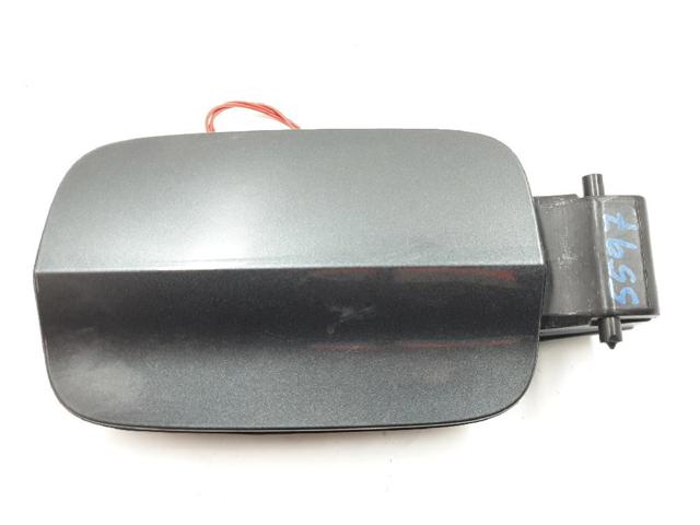 Klapka wlewu paliwa 8V5809907 VAG