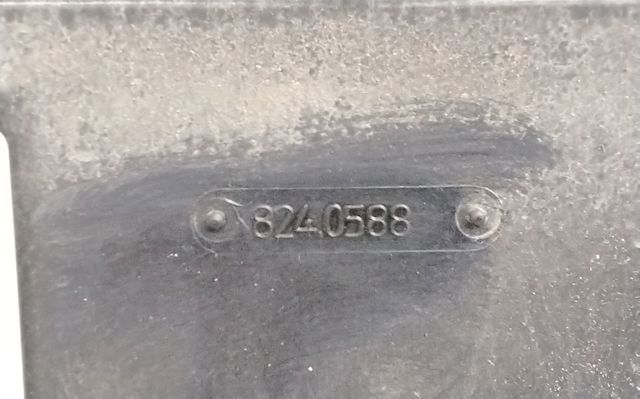 8V618C607ED Ford