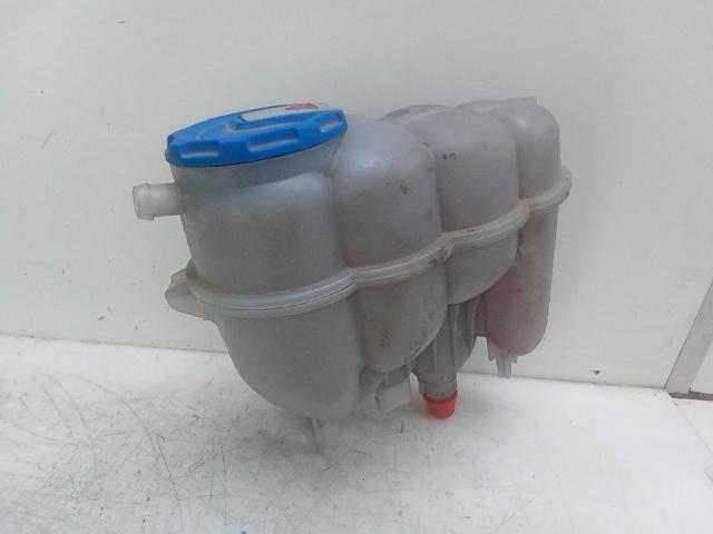 Zbiorniczek wyrównawczy układu chłodzenia 8W0121405E VAG