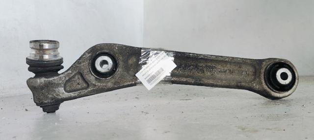 Wahacz zawieszenia przedniego dolny prawy 8W0407156A VAG