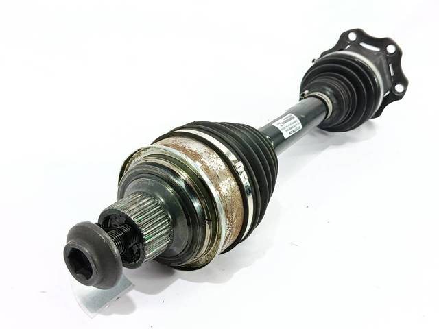 Półoś napędowa przednia 8W0407271E VAG