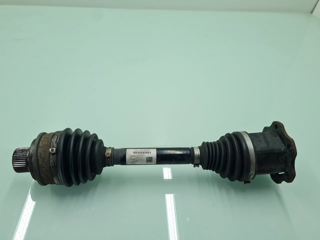 Półoś napędowa przednia 8W0407271E VAG