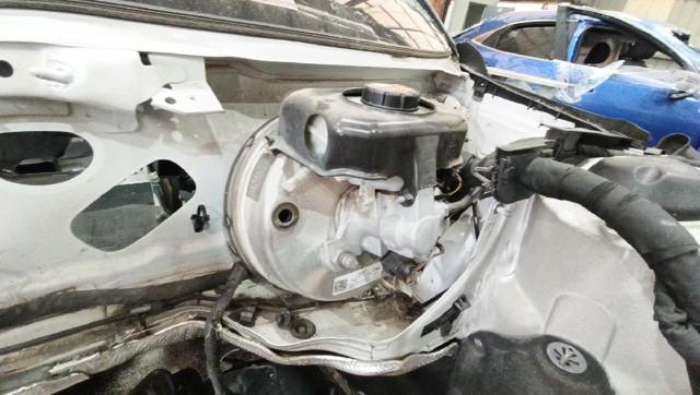 Główny cylinder hamulców do Audi A4 8W2, 8WC