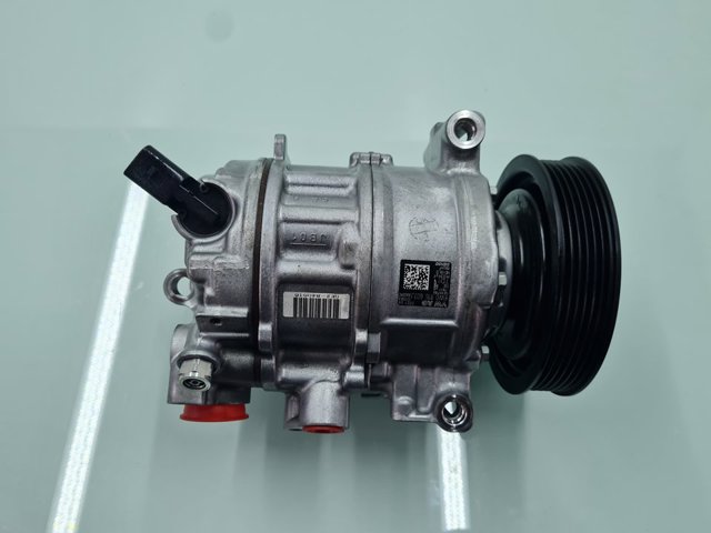 8W0816803J VAG