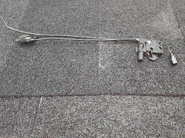 Zamek maski 8W0823509C VAG