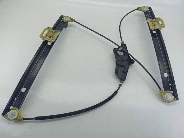 Mechanizm podnoszenia szyby drzwi przednich lewych 8W0837461 VAG