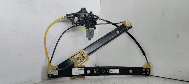 Mechanizm podnoszenia szyby drzwi przednich prawych 8W0837462 VAG