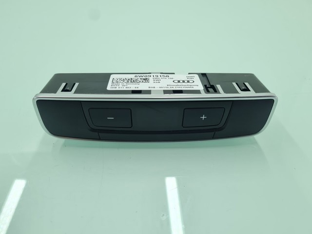 8W0919158 VAG