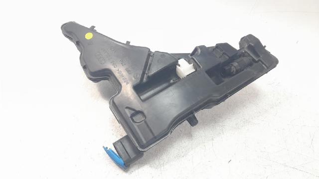 Zbiorniczek spryskiwacza szyb 8W0955451L VAG