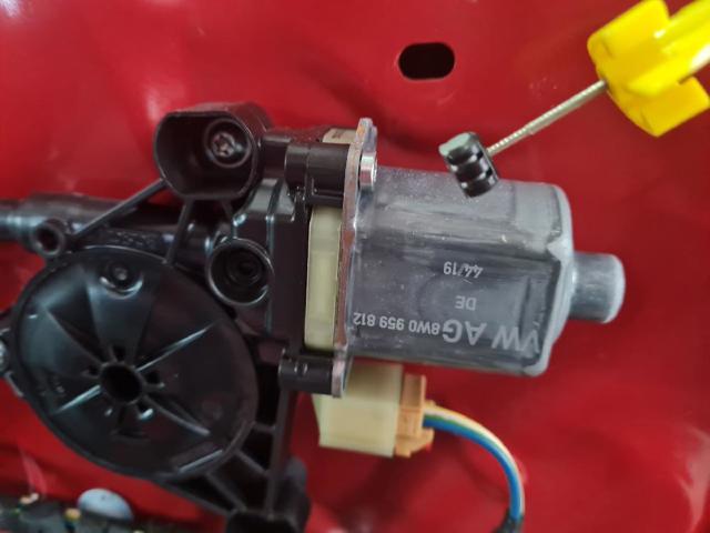 8W0959812 VAG