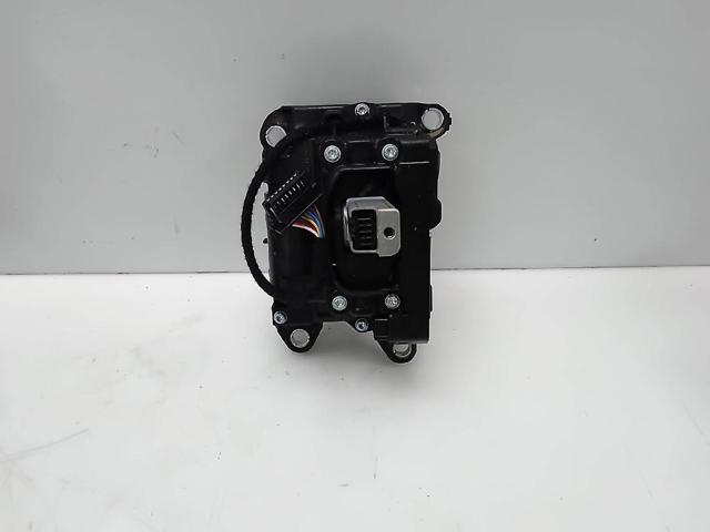 Mechanizm zmiany biegów (cięgno) 8W1713041G VAG