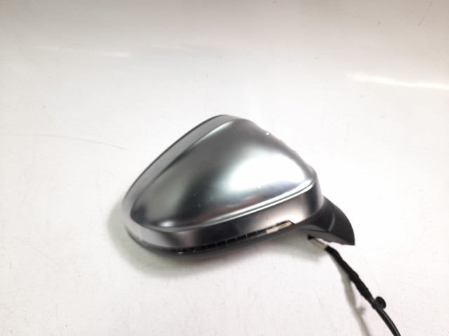 Lusterko wsteczne prawe Audi A4 8W2, 8WC