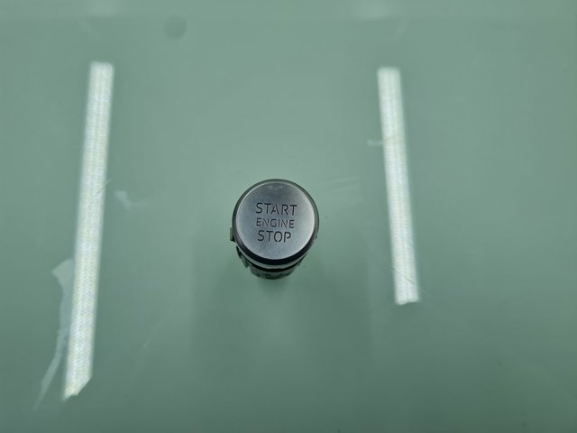 8W1905217F VAG