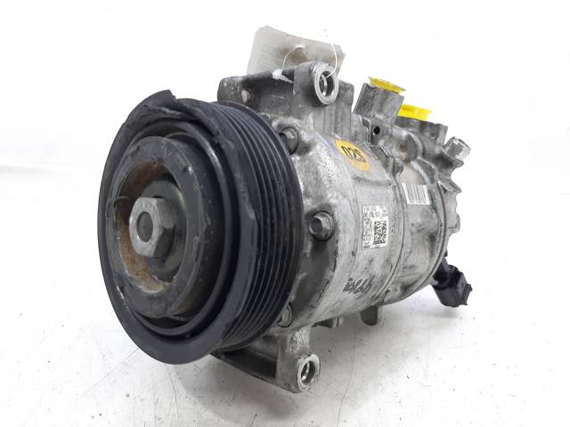 Sprężarka klimatyzacji 8W5816803 VAG