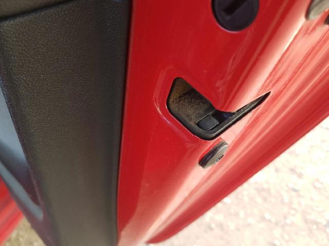 Zamek drzwi tylnych prawych 8X0839016C VAG