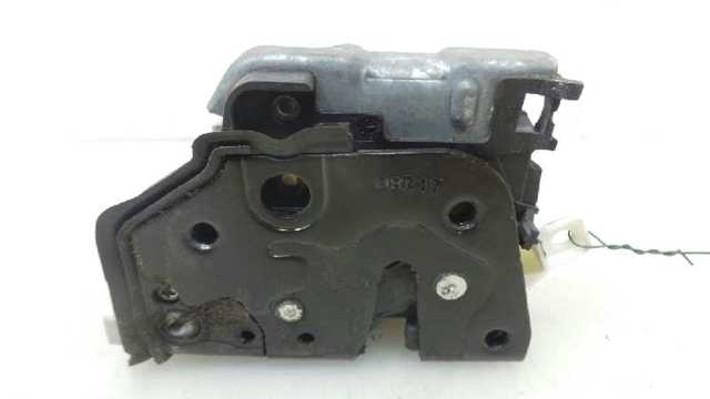 Zamek drzwi tylnych prawych 8X0839016C VAG