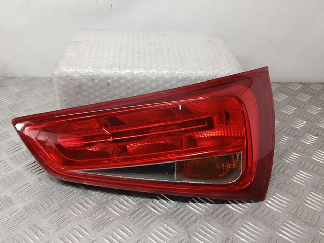 Lampa zespolona tylna prawa 8X0945094D VAG