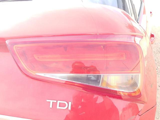 Lampa zespolona tylna prawa 8X0945094D VAG