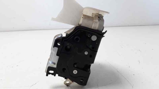 Zamek drzwi przednich lewych 8X1837015 VAG