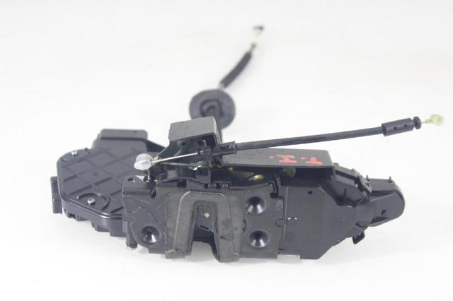 8X2A26413AC Land Rover