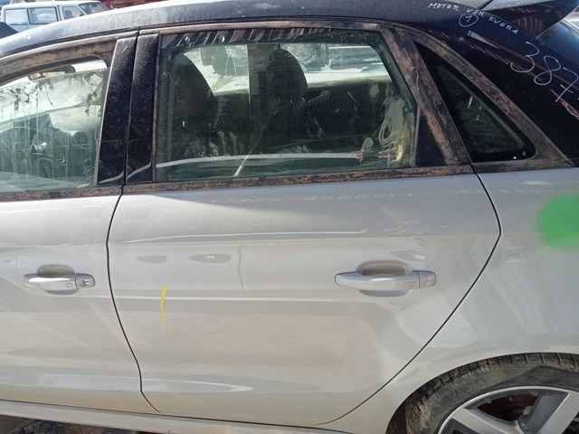 8X4833051B VAG