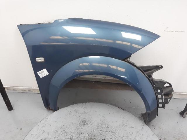 Błotnik przedni prawy 8Z0821106C VAG