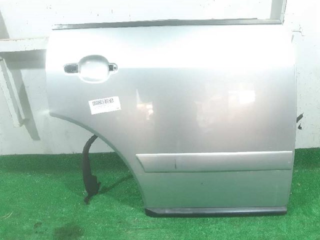 Drzwi tylne prawe 8Z0833052 VAG