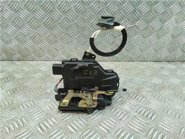 Zamek drzwi tylnych lewych 8Z0839015A VAG