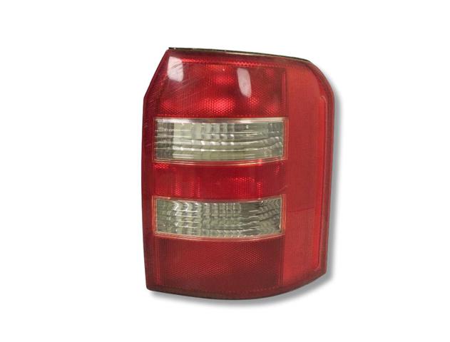 Kupić Lampa zespolona tylna prawa Audi A2  8Z0 w dobrej cenie