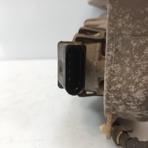 Silniczek wycieraczki szyby przedniej Audi A2 8Z0