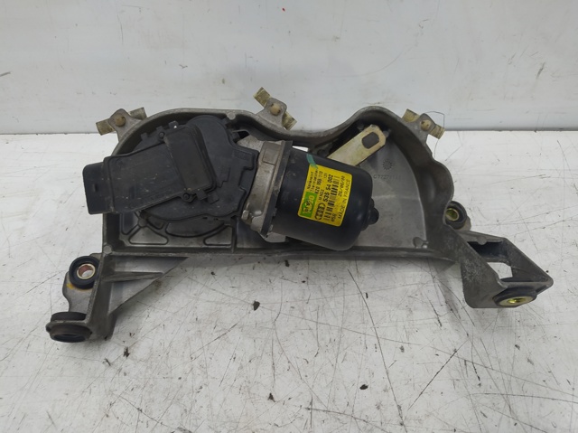 Silniczek wycieraczki szyby przedniej Audi A2 8Z0