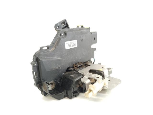 Zamek drzwi przednich prawych 8Z1837016D VAG