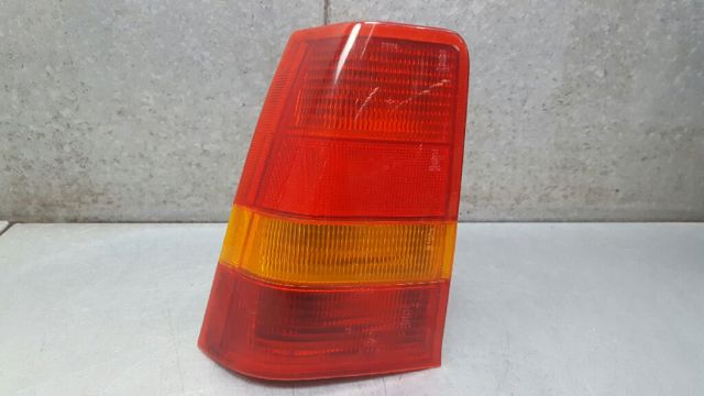 Kupić Lampa zespolona tylna lewa Opel Kadett  33, 34, 43, 44 w dobrej cenie