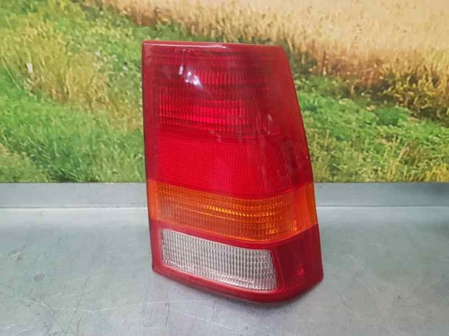 Kupić Lampa zespolona tylna prawa Opel Kadett  39, 49 w dobrej cenie