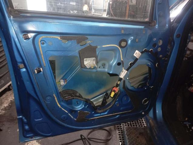 Drzwi przednie lewe 9002AS PEUGEOT