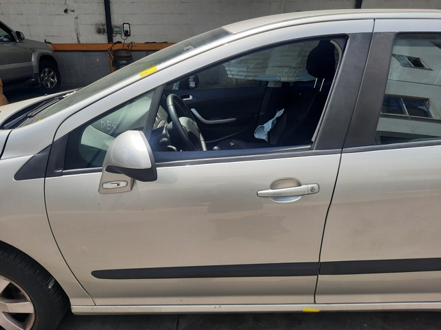 Drzwi przednie lewe 9002AW PEUGEOT